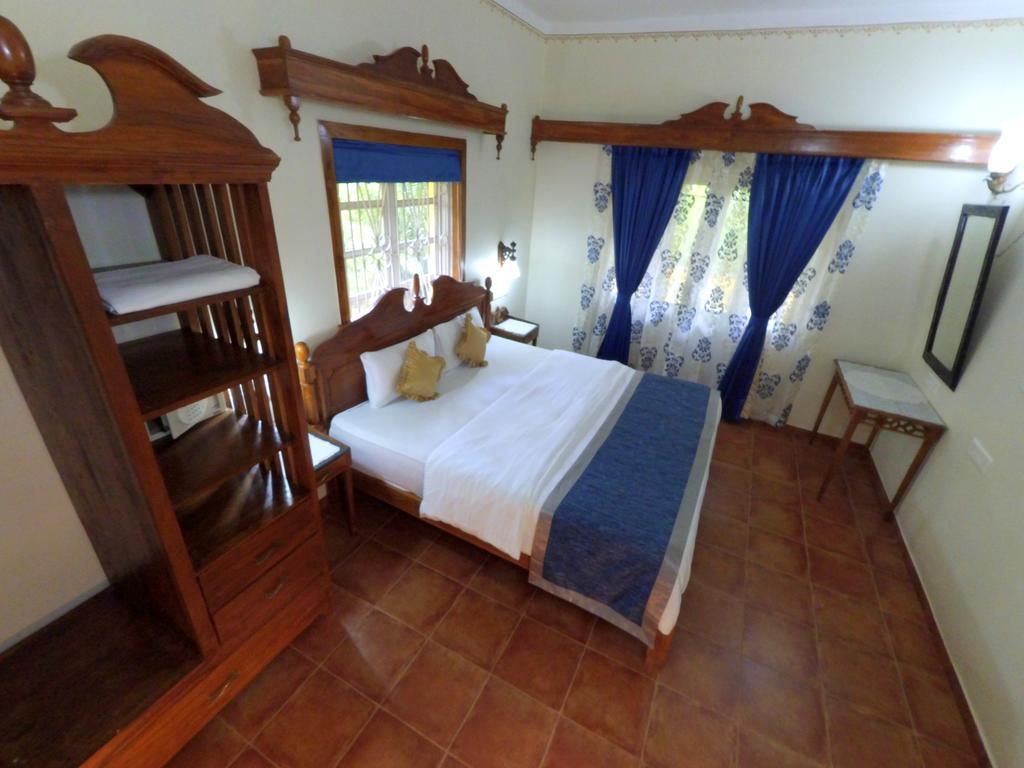 בנולים Palm Grove Cottages - Leisure Resort מראה חיצוני תמונה