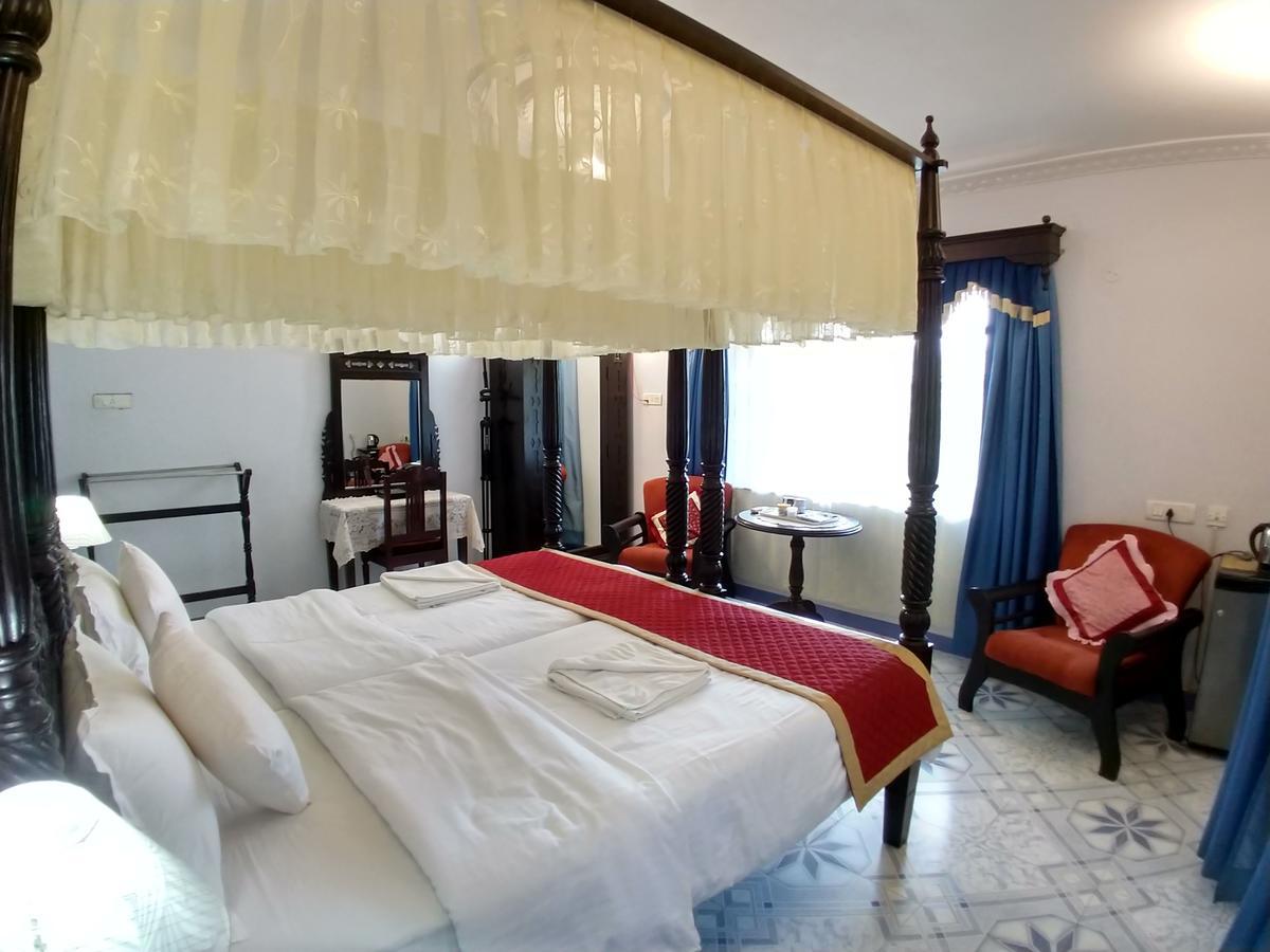 בנולים Palm Grove Cottages - Leisure Resort מראה חיצוני תמונה